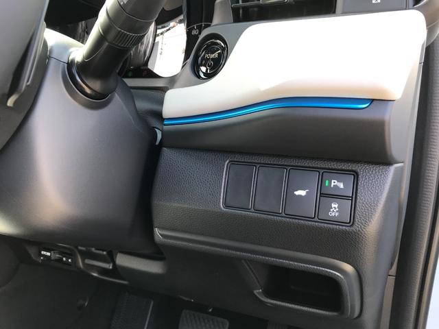 ヴェゼル e:HEV Z・PLaYパッケージ 全周囲カメラ クリアランスソナー オートクルーズコントロール レーンアシスト 衝突被害軽減システム サンルーフ ナビ TV オートライト LEDヘッドランプ アルミホイール スマートキー(25枚目)