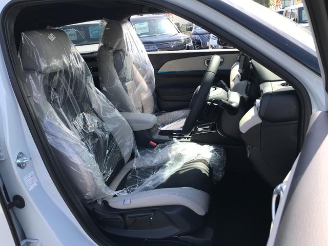 ヴェゼル e:HEV Z・PLaYパッケージ 全周囲カメラ クリアランスソナー オートクルーズコントロール レーンアシスト 衝突被害軽減システム サンルーフ ナビ TV オートライト LEDヘッドランプ アルミホイール スマートキー(40枚目)