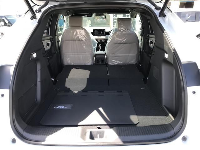 ヴェゼル e:HEV Z・PLaYパッケージ 全周囲カメラ クリアランスソナー オートクルーズコントロール レーンアシスト 衝突被害軽減システム サンルーフ ナビ TV オートライト LEDヘッドランプ 電動リアゲート アルミホイール(18枚目)