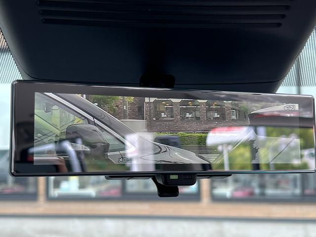 セレナ ｅ－パワー　ハイウェイスターＶ　登録済未使用車　全周囲カメラ　ナビ　クリアランスソナー　レーンアシスト　衝突被害軽減システム　両側電動スライドドア　オートライト　ＬＥＤヘッドランプ　スマートキー　アイドリングストップ　３列シート（23枚目）