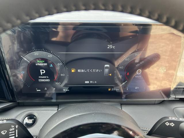 セレナ ｅ－パワー　ハイウェイスターＶ　登録済未使用車　全周囲カメラ　ナビ　クリアランスソナー　レーンアシスト　衝突被害軽減システム　両側電動スライドドア　オートマチックハイビーム　オートライト　ＬＥＤヘッドランプ　スマートキー（21枚目）