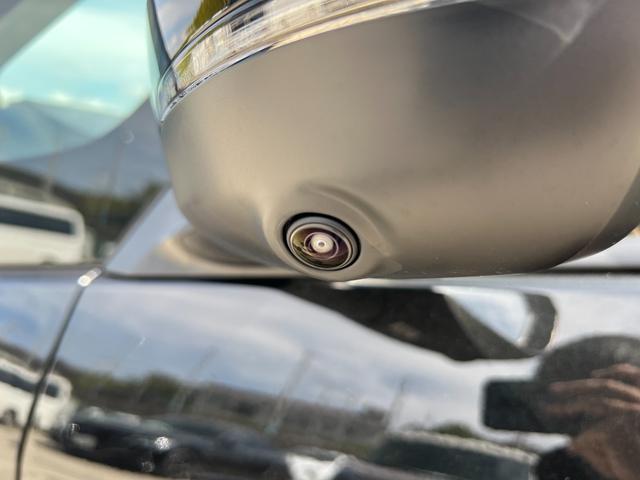 セレナ ｅ－パワー　ハイウェイスターＶ　登録済未使用車　全周囲カメラ　ナビ　クリアランスソナー　レーンアシスト　衝突被害軽減システム　両側電動スライドドア　オートマチックハイビーム　オートライト　ＬＥＤヘッドランプ　スマートキー（35枚目）