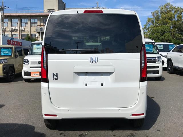 Ｎ－ＢＯＸ ベースグレード　両側スライド・片側電動　クリアランスソナー　オートクルーズコントロール　レーンアシスト　衝突被害軽減システム　オートライト　ＬＥＤヘッドランプ　スマートキー　アイドリングストップ　電動格納ミラー（16枚目）
