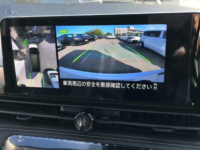 セレナ ｅ－パワー　ハイウェイスターＶ　全周囲カメラ　ＴＶ　クリアランスソナー　レーンアシスト　衝突被害軽減システム　両側電動スライドドア　オートライト　ＬＥＤヘッドランプ　スマートキー　アイドリングストップ　電動格納ミラー　３列シート（4枚目）