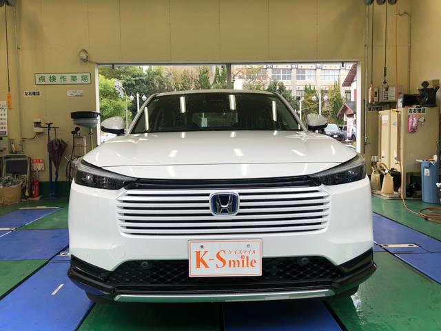 ヴェゼル ｅ：ＨＥＶ　Ｚ　登録済未使用車　衝突軽減ブレーキ　バックカメラ　クリアランスソナー　オートクルーズコントロール　レーンアシスト　衝突被害軽減システム　オートライト　ＬＥＤヘッドランプ　電動リアゲート　アルミホイール（9枚目）