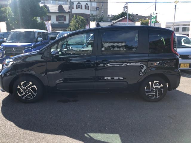 シエンタ ハイブリッドＺ　登録済未使用車　全周囲カメラ　ナビ　クリアランスソナー　オートクルーズコントロール　レーンアシスト　パークアシスト　衝突被害軽減システム　両側電動スライドドア　オートマチックハイビーム　オートライト（21枚目）