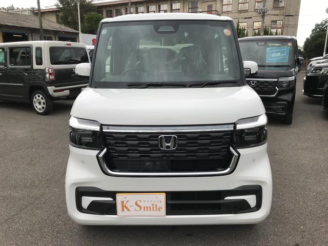 N-BOXカスタム ベースグレード 両側スライド・片側電動 クリアランスソナー オートクルーズコントロール レーンアシスト 衝突被害軽減システム オートライト LEDヘッドランプ スマートキー アイドリングストップ 電動格納ミラー(20枚目)