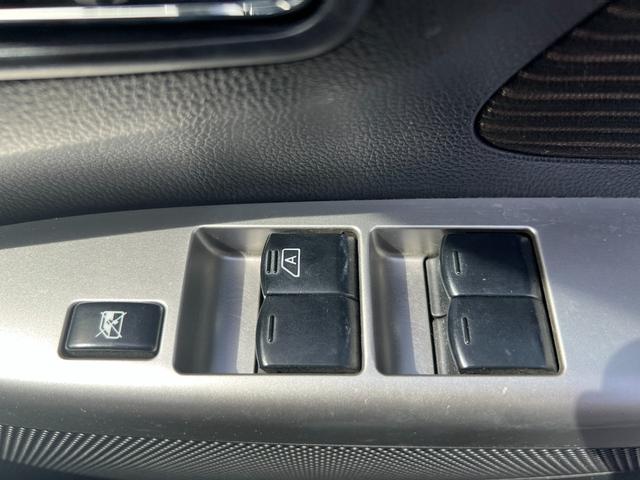 ｅＫカスタム 　Ｅ　ｅ－アシスト　バックカメラ　オートライト　スマートキー　電動格納ミラー　ベンチシート　ＣＶＴ　ＣＤ　ＵＳＢ　アルミホイール　エアコン　パワーウィンドウ（8枚目）