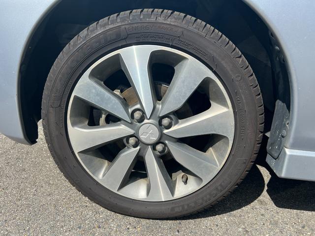 ｅＫカスタム 　Ｅ　ｅ－アシスト　バックカメラ　オートライト　スマートキー　電動格納ミラー　ベンチシート　ＣＶＴ　ＣＤ　ＵＳＢ　アルミホイール　エアコン　パワーウィンドウ（20枚目）