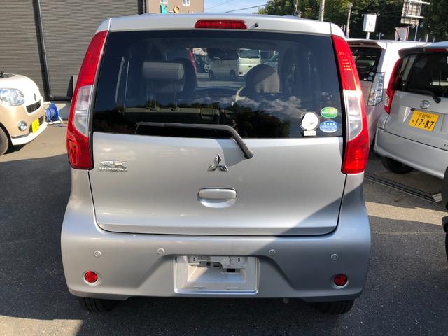 ｅＫワゴン Ｅ　ｅ－アシスト　ナビ　ＴＶ　クリアランスソナー　衝突被害軽減システム　キーレスエントリー　電動格納ミラー　シートヒーター　ベンチシート　ＣＶＴ　ＡＢＳ　ＥＳＣ　ＣＤ　ＵＳＢ　衝突安全ボディ　エアコン（9枚目）