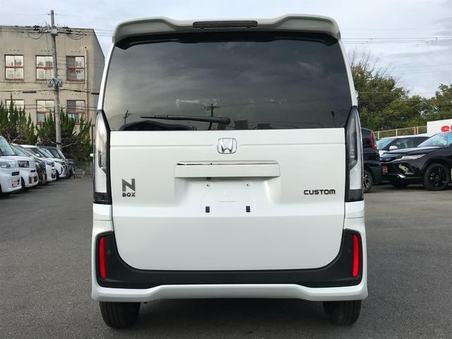 N-BOXカスタム コーディネートスタイル 両側電動スライドドア クリアランスソナー オートクルーズコントロール レーンアシスト 衝突被害軽減システム オートライト LEDヘッドランプ スマートキー アイドリングストップ 電動格納ミラー(21枚目)