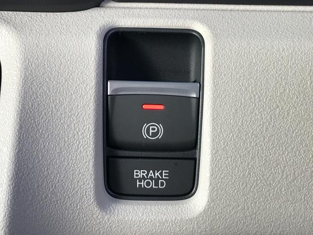 N-BOX ベースグレード 両側スライド・片側電動 クリアランスソナー オートクルーズコントロール レーンアシスト 衝突被害軽減システム オートライト LEDヘッドランプ スマートキー アイドリングストップ 電動格納ミラー(29枚目)