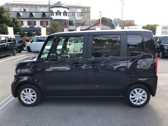 Ｎ－ＢＯＸ ベースグレード　両側スライドドア　クリアランスソナー　オートクルーズコントロール　衝突被害軽減システム　ＬＥＤヘッドランプ　スマートキー　アイドリングストップ　ベンチシート　ＣＶＴ　盗難防止システム　ＡＢＳ　ＥＳＣ（11枚目）