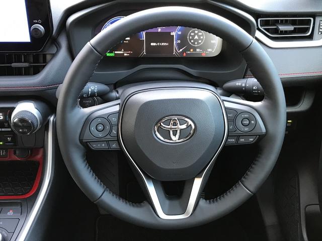 RAV4 ハイブリッドアドベンチャー オフロードパッケージII 4WD 全周囲カメラ クリアランスソナー オートクルーズコントロール レーンアシスト パワーシート 衝突被害軽減システム TV オートマチックハイビーム オートライト LEDヘッドランプ(7枚目)