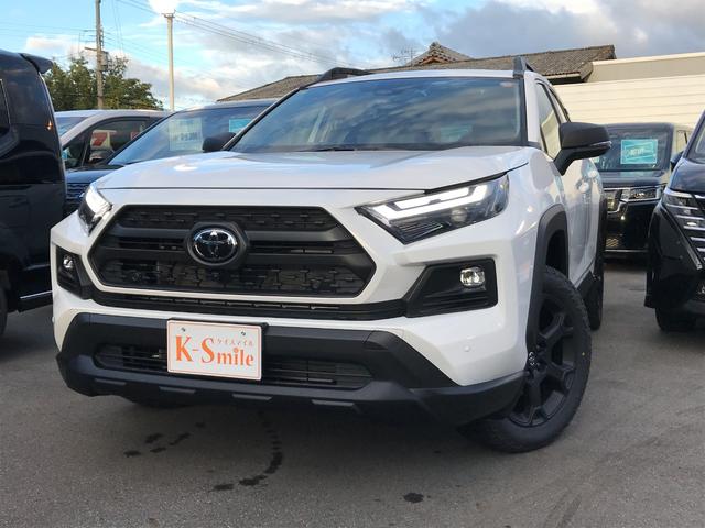 RAV4 ハイブリッドアドベンチャー オフロードパッケージII 4WD 全周囲カメラ クリアランスソナー オートクルーズコントロール レーンアシスト パワーシート 衝突被害軽減システム TV オートマチックハイビーム オートライト LEDヘッドランプ(16枚目)
