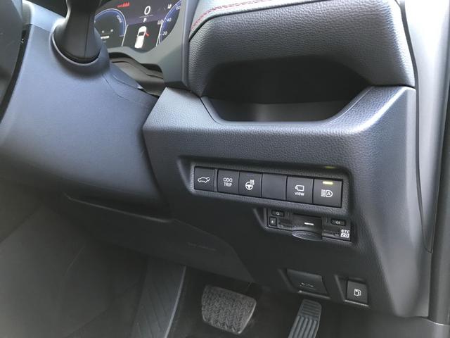 RAV4 ハイブリッドアドベンチャー オフロードパッケージII 4WD 全周囲カメラ クリアランスソナー オートクルーズコントロール レーンアシスト パワーシート 衝突被害軽減システム TV オートマチックハイビーム オートライト LEDヘッドランプ(28枚目)
