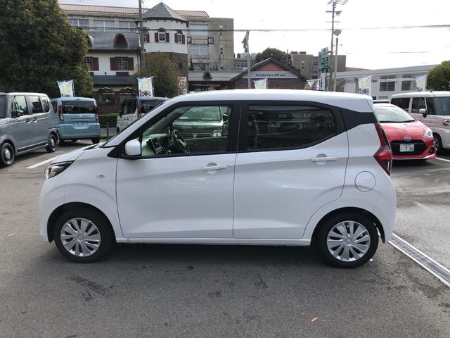 ｅＫワゴン Ｍ　バックカメラ　クリアランスソナー　レーンアシスト　衝突被害軽減システム　キーレスエントリー　アイドリングストップ　電動格納ミラー　シートヒーター　ベンチシート　ＣＶＴ　盗難防止システム　ＡＢＳ　ＥＳＣ（9枚目）