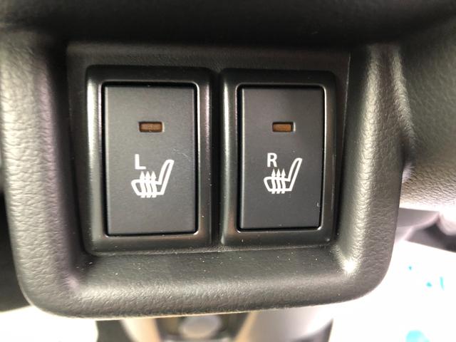 快適装備のシートヒーター付き。エアコンって前面しか当たらずに背中は冷え冷えなんて事もありますよね。快適に調整できますよ。