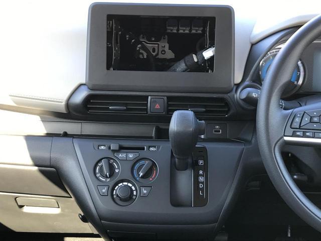 ｅＫワゴン Ｍ　届出済未使用車　バックカメラ　クリアランスソナー　レーンアシスト　衝突被害軽減システム　キーレスエントリー　アイドリングストップ　電動格納ミラー　シートヒーター　ベンチシート　ＣＶＴ　盗難防止システム（5枚目）