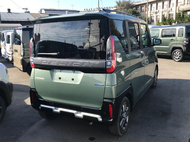 デリカミニ Ｔ　プレミアム　全周囲カメラ　両側電動スライドドア　オートクルーズコントロール　衝突被害軽減システム　オートライト　ＬＥＤヘッドランプ　スマートキー　アイドリングストップ　電動格納ミラー　シートヒーター　ベンチシート（21枚目）