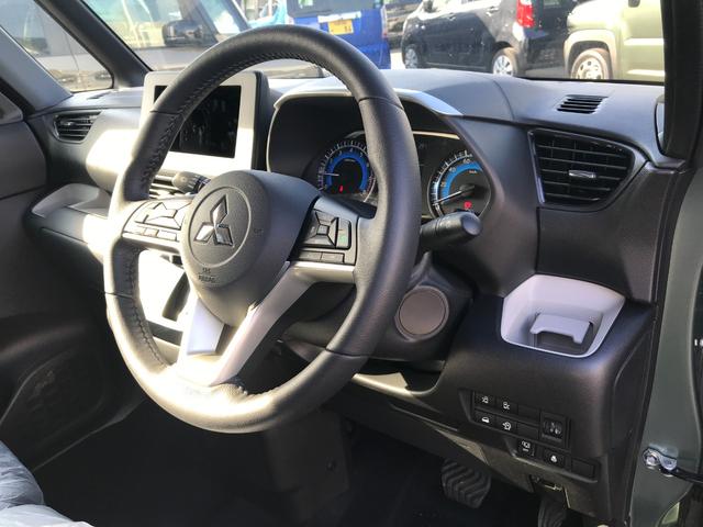 デリカミニ Ｔ　プレミアム　全周囲カメラ　両側電動スライドドア　オートクルーズコントロール　衝突被害軽減システム　オートライト　ＬＥＤヘッドランプ　スマートキー　アイドリングストップ　電動格納ミラー　シートヒーター　ベンチシート（48枚目）