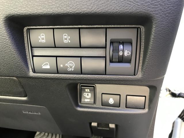 デリカミニ Ｇ　プレミアム　全周囲カメラ　両側電動スライドドア　クリアランスソナー　オートクルーズコントロール　スマートキー　アイドリングストップ　電動格納ミラー　シートヒーター　ベンチシート　ＣＶＴ　ＡＢＳ　ＥＳＣ（10枚目）