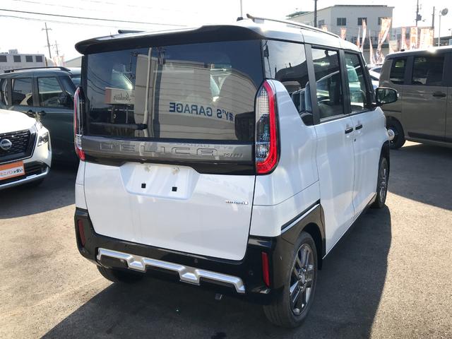 デリカミニ Ｇ　プレミアム　全周囲カメラ　両側電動スライドドア　クリアランスソナー　オートクルーズコントロール　スマートキー　アイドリングストップ　電動格納ミラー　シートヒーター　ベンチシート　ＣＶＴ　ＡＢＳ　ＥＳＣ（21枚目）