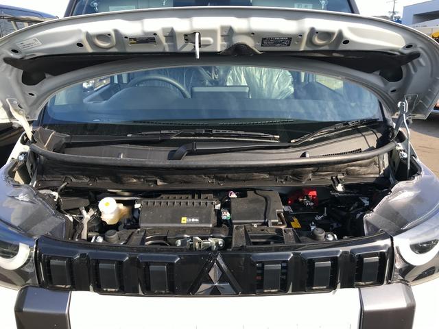 デリカミニ Ｇ　プレミアム　全周囲カメラ　両側電動スライドドア　クリアランスソナー　オートクルーズコントロール　スマートキー　アイドリングストップ　電動格納ミラー　シートヒーター　ベンチシート　ＣＶＴ　ＡＢＳ　ＥＳＣ（24枚目）