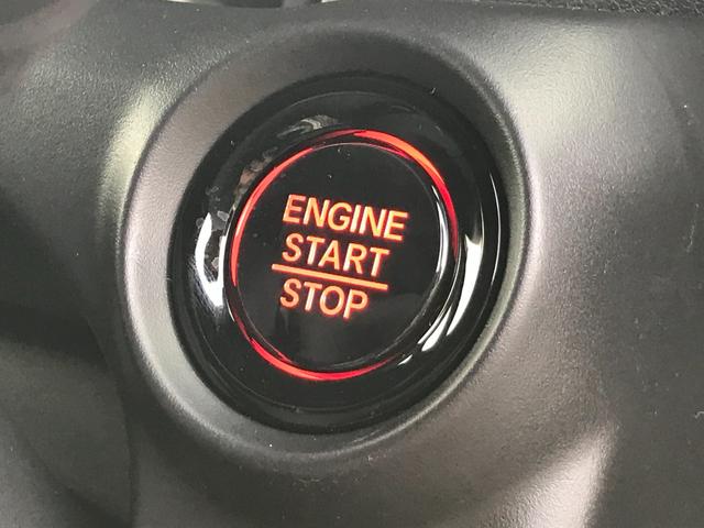 Ｎ－ＢＯＸカスタム コーディネートスタイル　両側電動スライドドア　クリアランスソナー　オートクルーズコントロール　レーンアシスト　衝突被害軽減システム　オートライト　ＬＥＤヘッドランプ　スマートキー　アイドリングストップ　電動格納ミラー（9枚目）