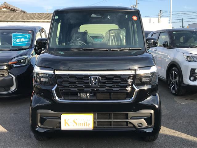 Ｎ－ＢＯＸカスタム ターボ　両側電動スライドドア　クリアランスソナー　オートクルーズコントロール　レーンアシスト　衝突被害軽減システム　オートライト　ＬＥＤヘッドランプ　スマートキー　アイドリングストップ　電動格納ミラー（18枚目）