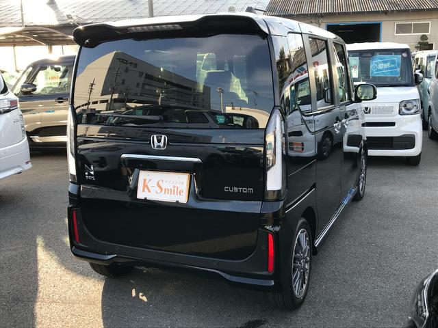 Ｎ－ＢＯＸカスタム ターボ　両側電動スライドドア　クリアランスソナー　オートクルーズコントロール　レーンアシスト　衝突被害軽減システム　オートライト　ＬＥＤヘッドランプ　スマートキー　アイドリングストップ　電動格納ミラー（21枚目）