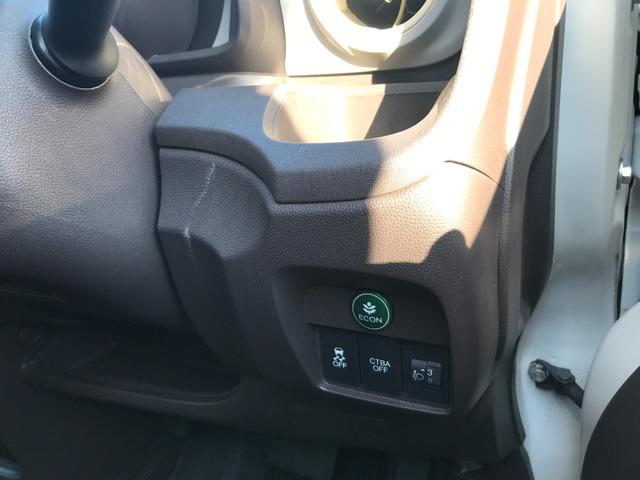 N-ONE スタンダード・ローダウン TV スマートキー アイドリングストップ 電動格納ミラー ベンチシート CVT 盗難防止システム ABS ESC CD 衝突安全ボディ エアコン パワーステアリング パワーウィンドウ 運転席エアバッグ(12枚目)