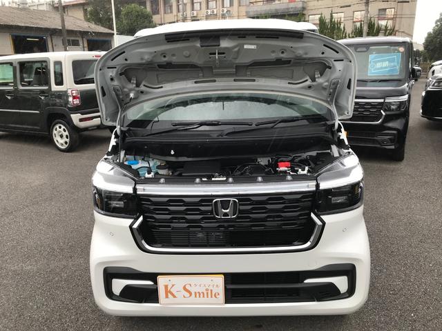 Ｎ－ＢＯＸカスタム ベースグレード　両側スライド・片側電動　クリアランスソナー　オートクルーズコントロール　レーンアシスト　衝突被害軽減システム　オートライト　ＬＥＤヘッドランプ　スマートキー　アイドリングストップ　電動格納ミラー（27枚目）