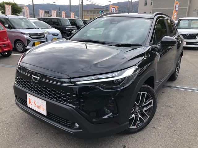 カローラクロス ハイブリッド　Ｚ　全周囲カメラ　クリアランスソナー　オートクルーズコントロール　レーンアシスト　パワーシート　パークアシスト　衝突被害軽減システム　サンルーフ　ＴＶ　オートマチックハイビーム　オートライト（5枚目）