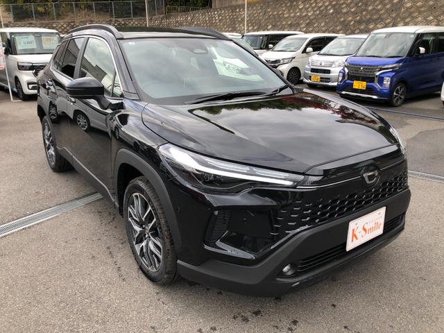 カローラクロス ハイブリッド　Ｚ　全周囲カメラ　クリアランスソナー　オートクルーズコントロール　レーンアシスト　パワーシート　パークアシスト　衝突被害軽減システム　サンルーフ　ＴＶ　オートマチックハイビーム　オートライト（7枚目）