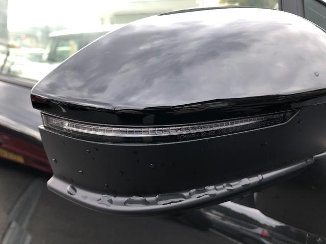 カローラクロス ハイブリッド　Ｚ　全周囲カメラ　クリアランスソナー　オートクルーズコントロール　レーンアシスト　パワーシート　パークアシスト　衝突被害軽減システム　サンルーフ　ＴＶ　オートマチックハイビーム　オートライト（13枚目）