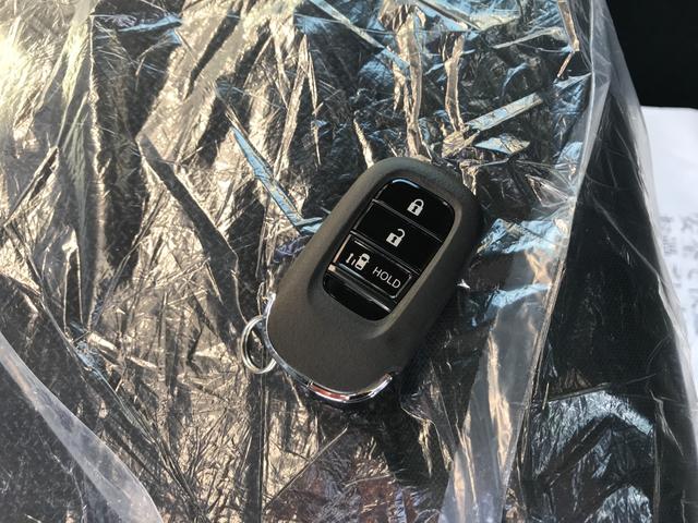 Ｎ－ＢＯＸカスタム ベースグレード　バックカメラ　両側スライド・片側電動　クリアランスソナー　オートクルーズコントロール　レーンアシスト　衝突被害軽減システム　オートライト　ＬＥＤヘッドランプ　スマートキー　アイドリングストップ（53枚目）