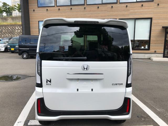 Ｎ－ＢＯＸカスタム ターボ　バックカメラ　両側電動スライドドア　クリアランスソナー　オートクルーズコントロール　レーンアシスト　衝突被害軽減システム　オートライト　ＬＥＤヘッドランプ　スマートキー　アイドリングストップ（10枚目）