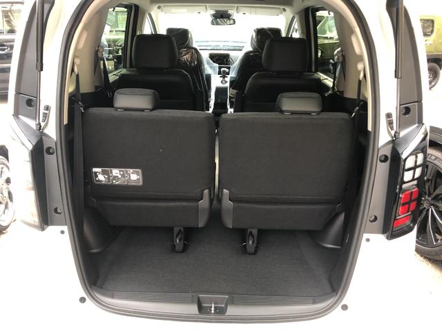 フリード エアー　ＥＸ　クリアランスソナー　オートクルーズコントロール　レーンアシスト　衝突被害軽減システム　両側電動スライドドア　オートライト　ＬＥＤヘッドランプ　スマートキー　電動格納ミラー　シートヒーター　３列シート（15枚目）