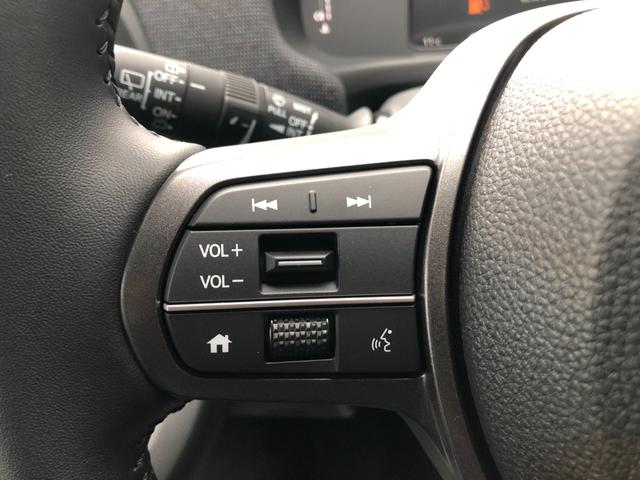 フリード エアー EX クリアランスソナー オートクルーズコントロール レーンアシスト 衝突被害軽減システム 両側電動スライドドア オートライト LEDヘッドランプ スマートキー 電動格納ミラー シートヒーター 3列シート(26枚目)