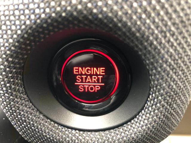 フリード エアー EX クリアランスソナー オートクルーズコントロール レーンアシスト 衝突被害軽減システム 両側電動スライドドア オートライト LEDヘッドランプ スマートキー 電動格納ミラー シートヒーター 3列シート(30枚目)