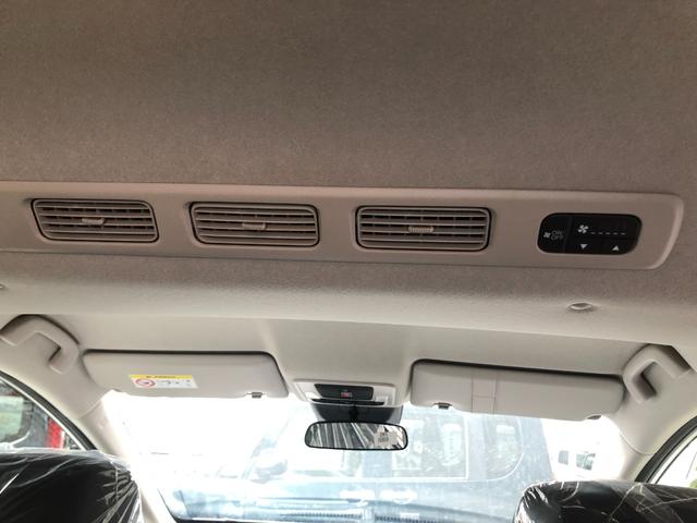 フリード エアー EX クリアランスソナー オートクルーズコントロール レーンアシスト 衝突被害軽減システム 両側電動スライドドア オートライト LEDヘッドランプ スマートキー 電動格納ミラー シートヒーター 3列シート(32枚目)