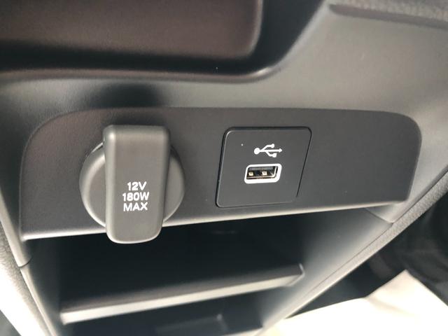 フリード エアー EX クリアランスソナー オートクルーズコントロール レーンアシスト 衝突被害軽減システム 両側電動スライドドア オートライト LEDヘッドランプ スマートキー 電動格納ミラー シートヒーター 3列シート(49枚目)