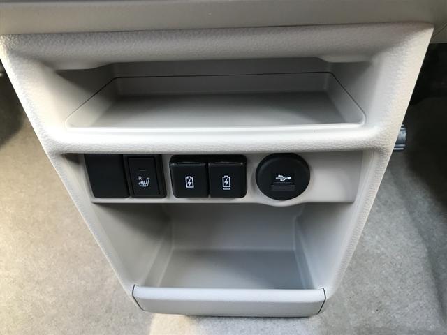 アルトラパンＬＣ Ｌ　バックカメラ　クリアランスソナー　レーンアシスト　衝突被害軽減システム　オートライト　ＬＥＤヘッドランプ　スマートキー　アイドリングストップ　電動格納ミラー　シートヒーター　ベンチシート　ＣＶＴ（13枚目）