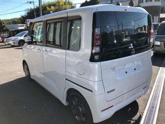 ルークス Ｘ　両側スライド・片側電動　クリアランスソナー　衝突被害軽減システム　オートマチックハイビーム　オートライト　ＬＥＤヘッドランプ　スマートキー　アイドリングストップ　電動格納ミラー　ベンチシート　ＣＶＴ（11枚目）