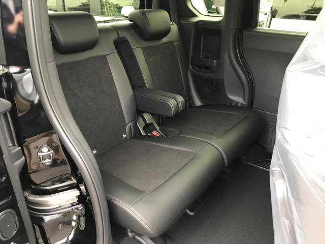 N-BOXカスタム ターボ 両側電動スライドドア クリアランスソナー オートクルーズコントロール レーンアシスト 衝突被害軽減システム オートライト LEDヘッドランプ スマートキー アイドリングストップ シートヒーター(37枚目)