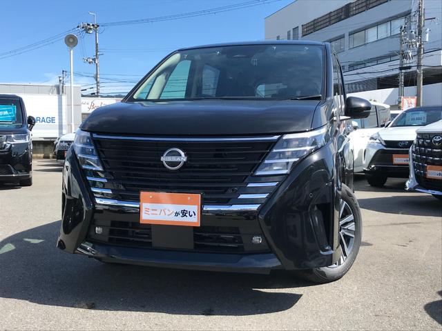 セレナ ｅ－パワー　ハイウェイスターＶ　全周囲カメラ　クリアランスソナー　ＴＶ　オートクルーズコントロール　衝突被害軽減システム　両側電動スライドドア　ＬＥＤヘッドランプ　スマートキー　電動格納ミラー　３列シート　ＣＶＴ　アルミホイール（56枚目）