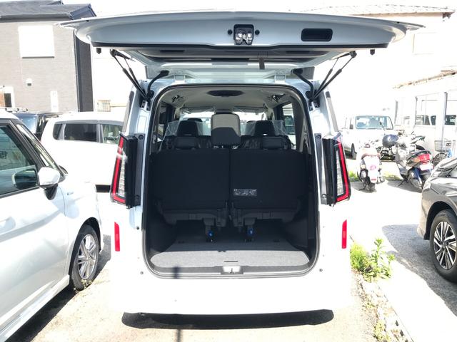 セレナ ｅ－パワー　ハイウェイスターＶ　全周囲カメラ　ＴＶ　クリアランスソナー　オートクルーズコントロール　レーンアシスト　衝突被害軽減システム　両側電動スライドドア　ＬＥＤヘッドランプ　スマートキー　アイドリングストップ　電動格納ミラー（35枚目）