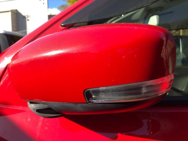 アルト Ｘ　ＥＴＣ　バックカメラ　ナビ　ＴＶ　衝突被害軽減システム　スマートキー　アイドリングストップ　電動格納ミラー　シートヒーター　ＣＶＴ　盗難防止システム　ＡＢＳ　ＥＳＣ　ＣＤ　アルミホイール（12枚目）