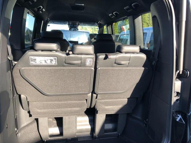 ステップワゴン ｅ：ＨＥＶスパーダ　全周囲カメラ　ナビ　クリアランスソナー　オートクルーズコントロール　レーンアシスト　衝突被害軽減システム　両側電動スライドドア　オートライト　ＬＥＤヘッドランプ　電動リアゲート　スマートキー（15枚目）